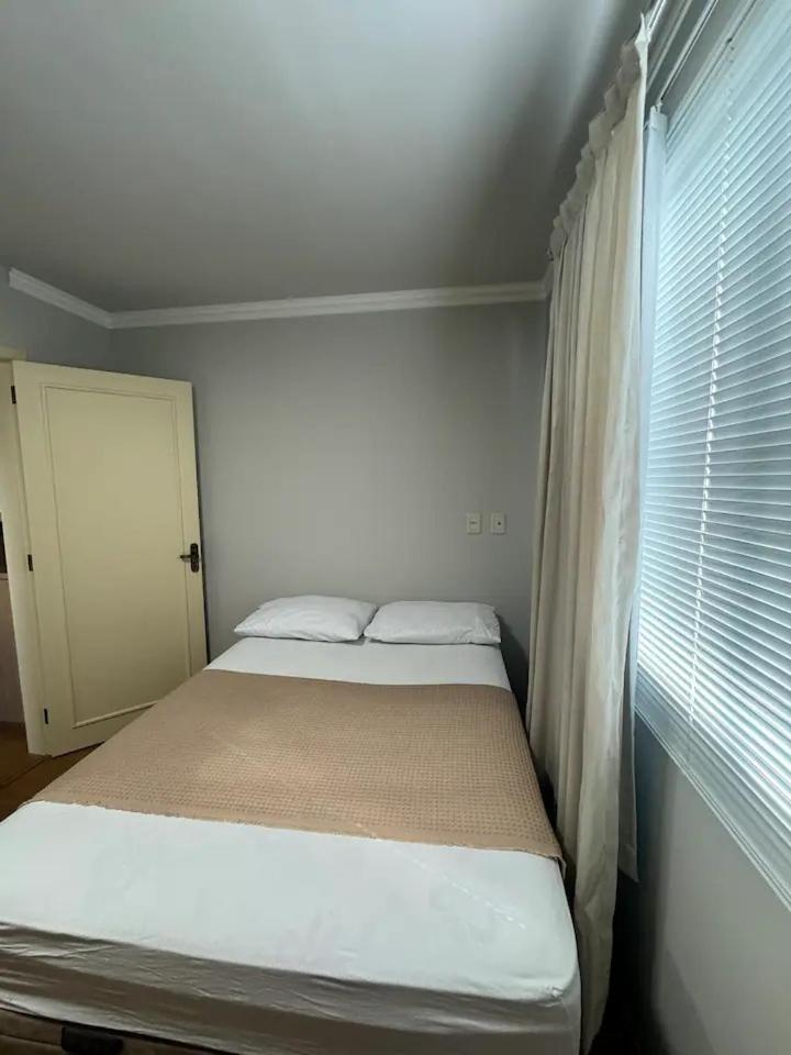 Apartamento Com Quarto Privativo Em Timbo Екстериор снимка